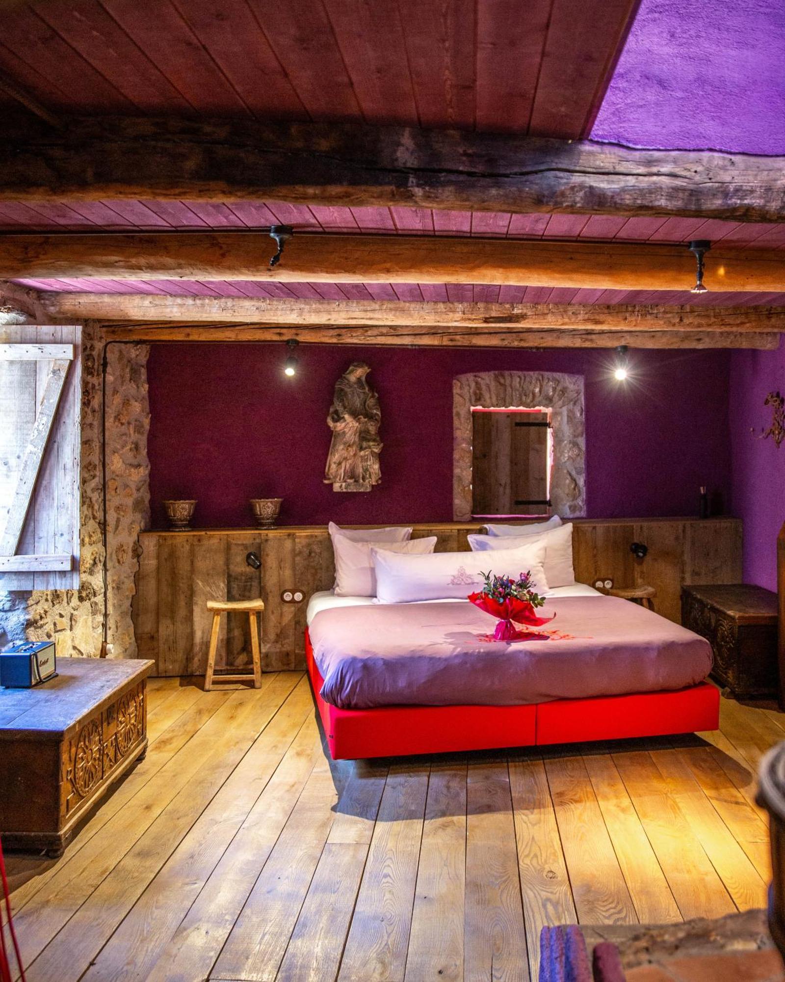 Village Castigno - Wine Hotel & Resort Assignan Экстерьер фото